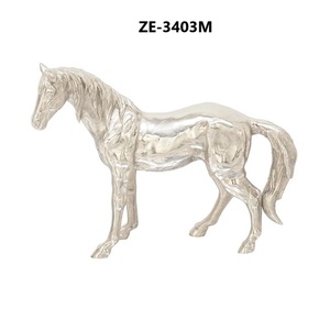 Escultura de Arte Metálico Hecha a Mano, Elegante Decoración para el Hogar, para Proyectos Residenciales, Figura Decorativa de Aluminio Chapada en Oro de Alta Gama - Product Image 4