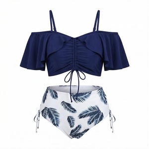 Conjunto de 2 Piezas para Mujer con Falda con Volantes y Top Halter, Cintura Alta, Estampado de Palmeras, Logotipo Frontal, Alta Calidad - Product Image 1