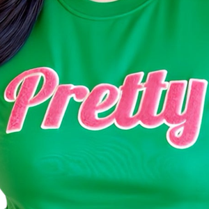 Camiseta Chenille Bonita Verde Rosa de Algodón Premium Estilo Casual Urbano para Hermandades - Product Image 2