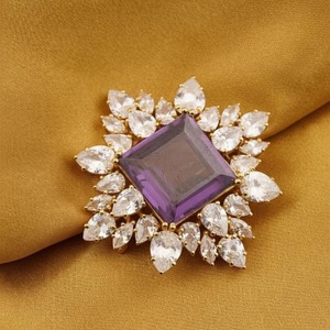Broche unique en argent 925 plaqué or 14 carats, style victorien, avec cristal d'améthyste éclatant, pierre de naissance de février, sertie de pierres, cadeau de mariage pour femmes et hommes - Product Image 1
