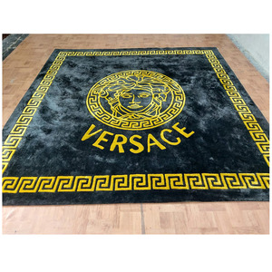 Alfombra de Lana de Lujo Hecha a Mano con Diseño Clásico Rojo para Sala de Estar o Dormitorio, Diseño de Pelo Grueso y Suave - Product Image 1