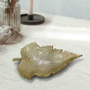 Plateau en métal en forme de feuille de Ginkgo ovale, design oriental, décoration de table - Product Image 4