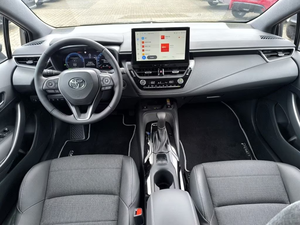 Toyota Corolla 2.0 Hybride Touring Sports Teamplayer Estate Automatique Conduite à Gauche Économe en Carburant Famille Wagon - Product Image 2