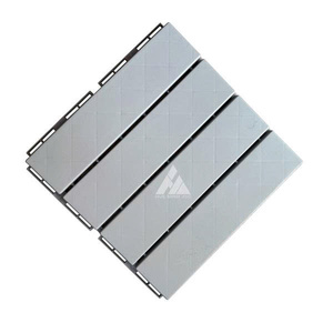 Dalles de terrasse modernes en PP IPE à 4 lames, à emboîtement double, 300x300mm, étanches, écologiques, faciles à assembler soi-même, garantie 5 ans - Product Image 3
