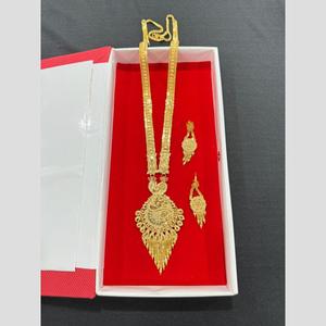Ensemble de bijoux de mariée géométriques plaqués or avec pierres en zircon - 11058801GL - Product Image 1