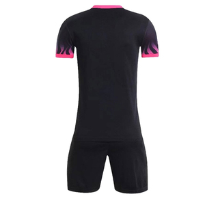 Nouvel ensemble d'uniformes de football d'été respirants grande taille, style optimal, avec logo personnalisé, séchage rapide, faible MOQ, fabriqué au Pakistan, 100 % polyester - Product Image 2