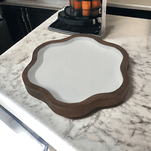 Plateaux de table en bois de manguier faits à la main en émail blanc carré unique brun naturel foncé artisanal servant décoratif en résine de Noël - Product Image 6