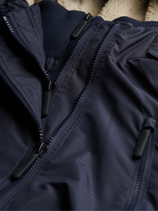 Chaqueta cortavientos premium con logotipo personalizado bordado, ropa de senderismo ligera, informal, para exteriores, con cremallera. - Product Image 6