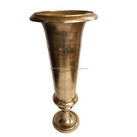 Vase à fleurs imprimé en laiton moderne de luxe avec émail noir et or pour décorations de plantes artificielles de table et de bureau
