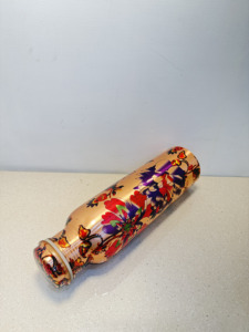 Botella de Agua de Cobre Puro con Estampado Floral Vibrante de Primera Calidad, 1000 ml, Diseño de Flores Multicolor, Botella Metálica a Prueba de Fugas - Product Image 4