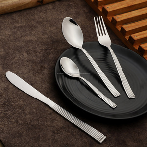Juego de cubiertos/cubiertos de acero inoxidable con diseño de rayas, grado 202/304, cuchara brillante, tenedor y cuchillo, cuchara para bebé, hecho en India - Product Image 3