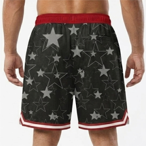 Shorts de basket-ball pour hommes personnalisés, imprimé étoiles noires et rouges, taille à cordon de serrage, style sportif, shorts en polyester respirant - Product Image 6