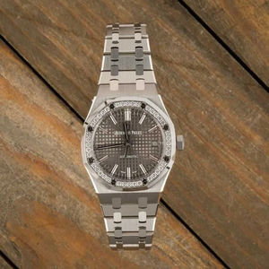 Reloj de Diamantes para Hombre Personalizable, Nuevo, con Esfera Negra, Diamantes Moissanite VVS, Fecha Automática, Bisel Redondo de Acero Inoxidable - Product Image 1