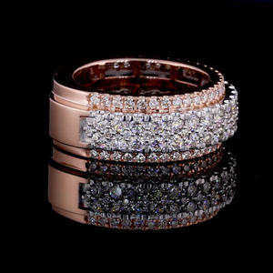 Anillo de Compromiso con Diamante Moissanite de Corte Redondo, Plata de Ley 925, Bañado en Rodio, Engaste Pavé, Estilo Geométrico Hiphop, Anillo para Mujer - Product Image 2