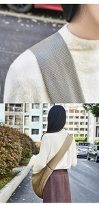 Gray Mesh Pet Sling Carrier Semi-Circle Shape Breathable Design For Cats With <b>String</b> Closure 5kg Max Load - Product Image 5