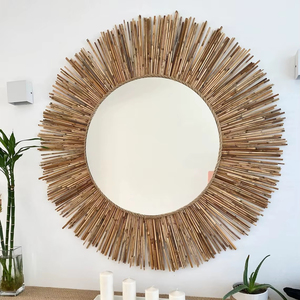 Grand miroir mural bohème de qualité supérieure pour salle de bain, vanité ou spa, crée une ambiance relaxante et élégante, provenant d'Inde. - Product Image 1