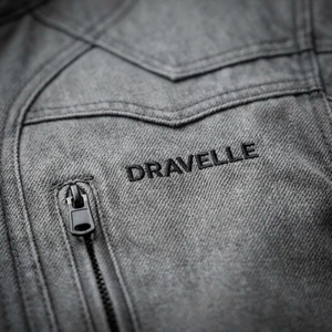Chaqueta de motociclista para hombre, estilo Café Racer, de mezclilla gris lavada, vintage, con parches acolchados en los codos, cuello alto y cremallera. - Product Image 6