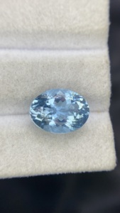Piedra Preciosa Suelta de Aguamarina Natural Certificada, Corte Ovalado, Color Superior, con Buen Brillo, 5.01 Quilates - Product Image 3