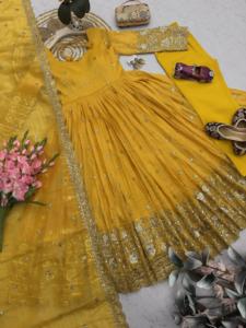 Women's Yellow Silk Gown suit Floor-Length Traditional Wedding Dress Loose Fit Stretchable India Pakistan Style - Product Image 3