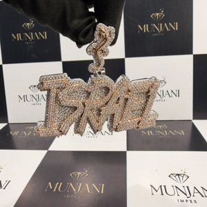 Colgante de Plata 925 con Diamante Moissanite VVS, Chapado en Oro Rosa, Corte Brillante, Personalizado con Nombre, Estilo Rapero - Product Image 4