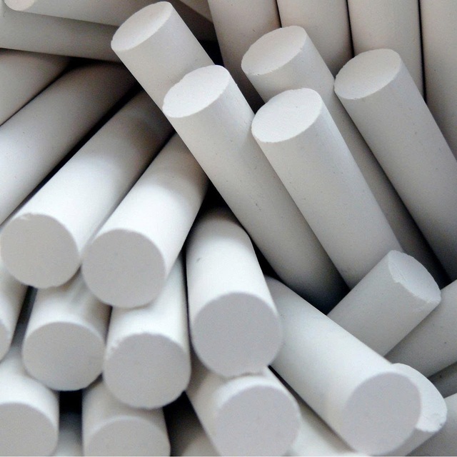 OEM Package Dustless White Round Shape 8cm Long Non-toxic Smooth Writing School Chalk Color Box