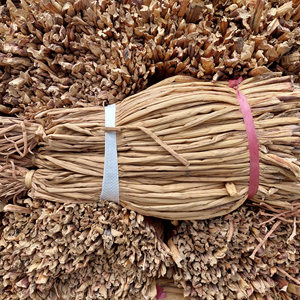 Vente en gros de matière première écologique en jacinthe d'eau séchée pour tapis artisanaux et de cuisson, prête à l'exportation en vrac - Mme Lily - Product Image 1