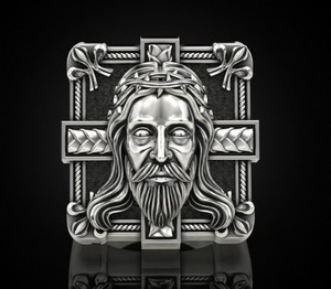 Anillo de Plata de Ley 925 con Rostro de Jesús y Cruz, Diseño Ancho y Robusto, Joyería Cristiana - Product Image 2
