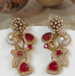 Elegantes Pendientes de Gota de Moissanita Chapados en Oro de Latón de Primera Calidad para Mujeres y Niñas, Colección de Moda para Fiestas - Product Image 2