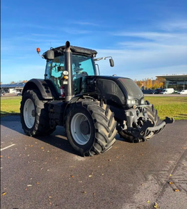 Compre el Tractor Valtra S 293 de Alto Rendimiento con Motor Isuzu de 230HP, Tracción en las 4 Ruedas, Transmisión Automática y Excelente Garantía de 3 Años - Product Image 3
