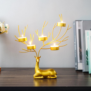 Reno navideño decorativo de aluminio con base de madera, diseño moderno, hecho a mano, para decoración de mesa de salón. - Product Image 6