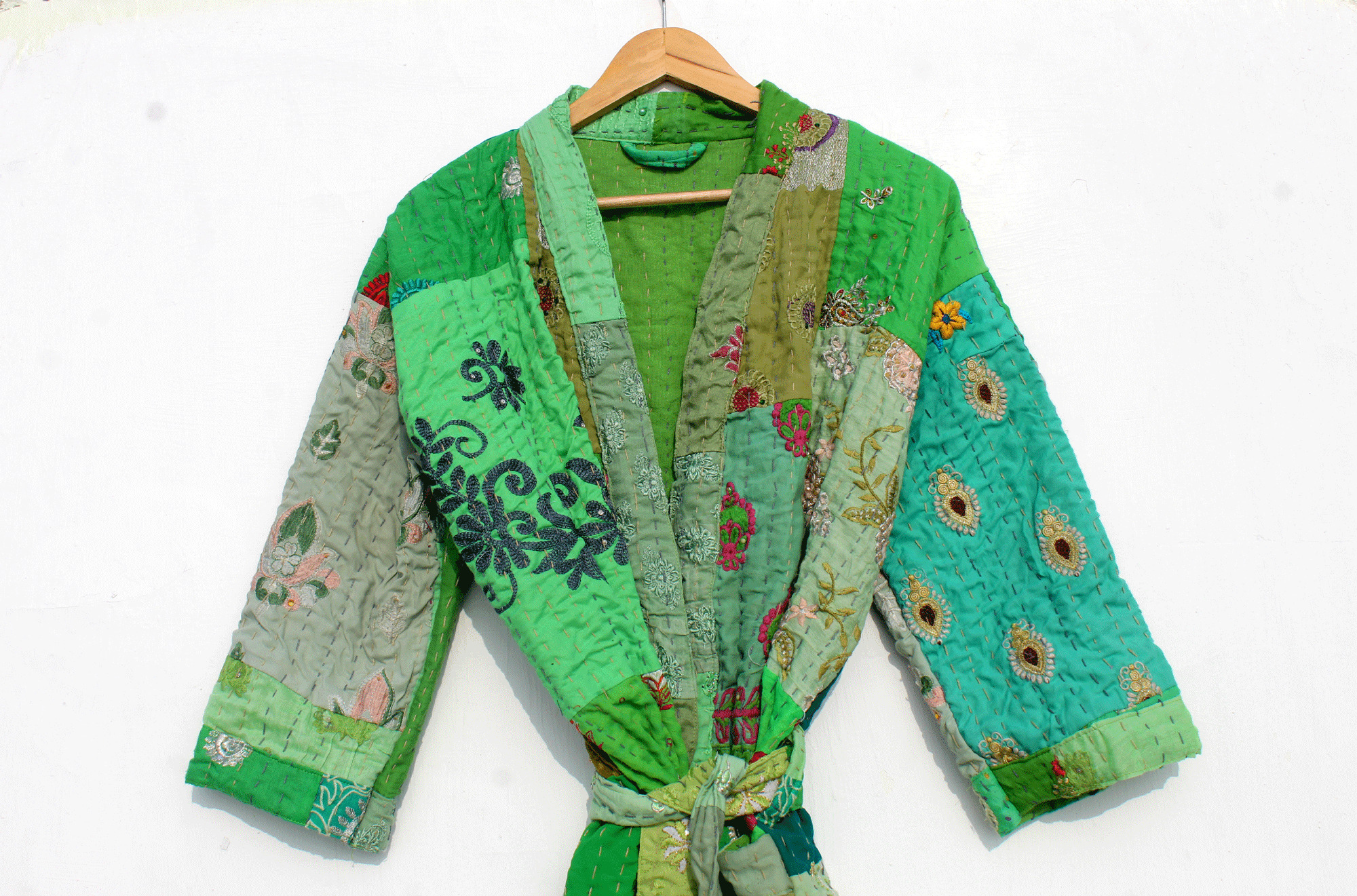 สีเขียว