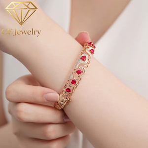 Bracelet victorien en or rose 18 carats avec rubis naturel couleur sang de pigeon en forme de cœur évidé, bijou de luxe pour gala - Product Image 4