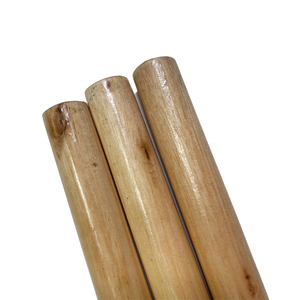 Vente en gros Bâton de balai verni Manche de balai <span class=keywords><strong>Prix</strong></span> d'usine Bâton en bois pour balai moins de 1 dollar Article ménager - Product Image 5