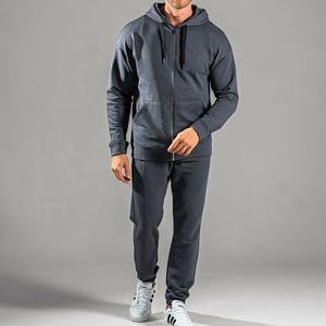 ชุดวอร์มขนแกะสำหรับผู้ชายฤดูหนาว ผลิตในปากีสถาน ระบายอากาศได้ดี ปรับแต่งได้ ไซส์ใหญ่ MOQ ต่ำเพียง 10 ชุด - Product Image 1