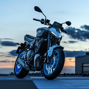 Moto de rue haute performance pour économie de carburant, Yamaha MT 07 d'occasion, pour utilisation en transport urbain - Product Image 1