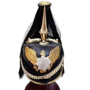 Casco de armadura de cuero coleccionable, regalo de decoración Medieval, casco Pickelhaube prusiano alemán, casco Pickelhaube de cuero de ágata - Product Image 1