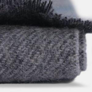 100% Mongolian cashmere scarf 30x180cm - Product Image 2