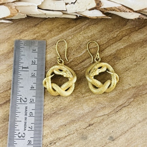 Pendientes de Serpiente de Latón con Diseño Único, Chapados en Oro de 18k, Joyería Gótica con Temática Animal, Venta al por Mayor/OEM - Product Image 6