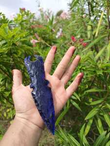 มีดปลายลูกศรทำมือ พกพาสะดวก พรีเมียม ทำจากแก้วออบซิเดียนสีน้ำเงิน ประดับอัญมณี แกะสลักลาย กัจราฏ ฮีลลิ่ง เฟิงชุ่ย สำหรับตกแต่งบ้าน - Product Image 5