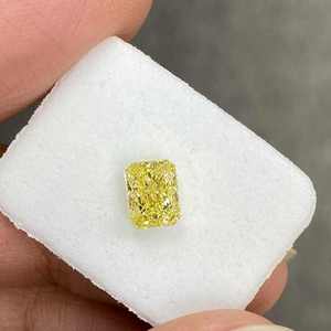 Luxira Jewels - Diamantes Naturales con Certificación IGI, Corte Cojín, Color Amarillo Claro Fantasía, de 0.5 a 30 Quilates, Perforados con Láser, Excelente Calidad, VVS1-VS2 - Product Image 5