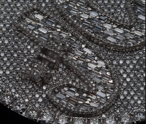 Collier pendentif en laiton avec code-barres serti de zircon |   Bijoux Hip Hop Street Code |   Chaîne de rappeur minimaliste en gros - Product Image 4