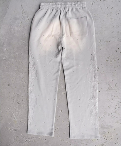 Pantalon de survêtement gris brodé pour homme, taille élastique avec cordon de serrage, style décontracté automne, en polyester mi-lourd - Product Image 2