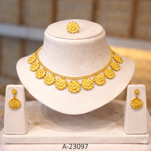 ชุดเครื่องประดับ MOLL JEWELLERS ดีไซน์ดอกไม้ทันสมัย ชุบทอง 24K ทำจากโลหะผสมสังกะสีประดับเพชรซิร์คอน สร้อยคอพร้อมต่างหูสำหรับผู้หญิง เหมาะสำหรับงานหมั้น งานแต่งงาน หรือเป็นของขวัญ - Product Image 6