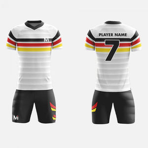 Uniformes de Fútbol Personalizados de Primera Calidad OEM, Conjuntos de Equipación de Fútbol con Impresión por Transferencia de Calor, Transpirables, que Absorben la Humedad y con Protección UV - Product Image 1