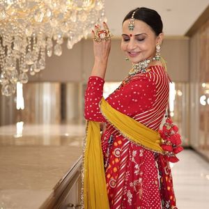 Lehenga Choli en coton mousseline épais à imprimé numérique avec broderie miroir véritable et dupatta en georgette, prix de gros par Royal Export - Product Image 1