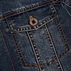 Veste en jean pour homme bleu foncé, col rabattu, décontractée, en coton délavé, coupe classique, style automne, simple boutonnage, coupe ajustée - Product Image 4