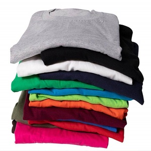 เสื้อยืดผู้ชายผ้าเจอร์ซีย์เนื้อผ้าฝ้าย 100% แขนสั้น ทรงปกติ ลายเรียบ สีพื้น ดีไซน์เรียบง่าย - Product Image 1