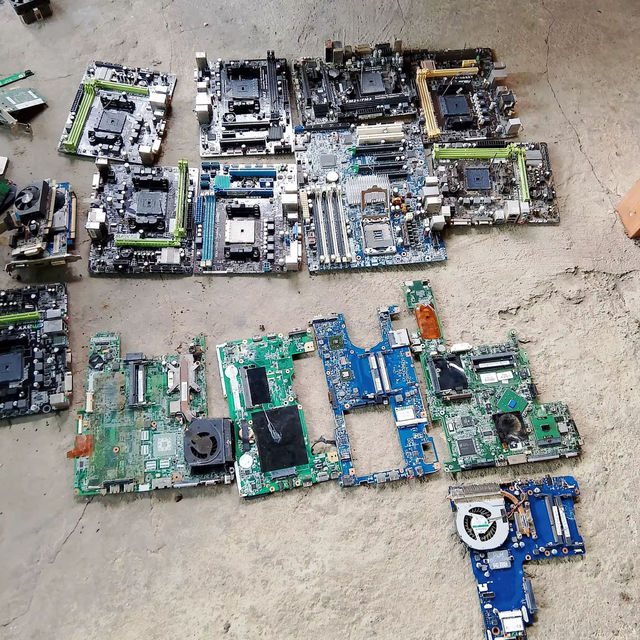 Wholesale Price High-quality E$T Brand Computer Motherboard Scrap Model 008/3813 Austria Available Now In Stock Cheap price