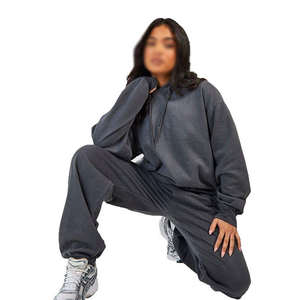 Ensemble sweat à capuche court et pantalon de survêtement pour femme – Tenue décontractée deux pièces en tissu doux, coupe décontractée, idéale pour le quotidien et le streetwear - Product Image 6