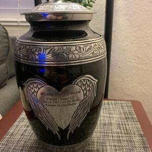 Urna Funeraria Grande de Esmalte Rosa, Urnas de Cremación para Adultos de Alta Calidad, Proveedor de Artículos Funerarios, Artesanía Metálica, Urnas Humanas Estilo Funerario - Product Image 6